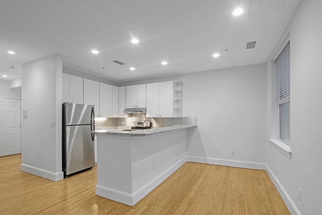 140 Boylston St. # 2