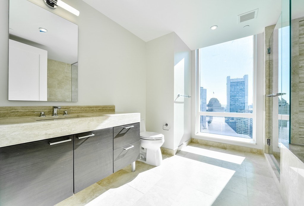 1 Franklin Street # 2610