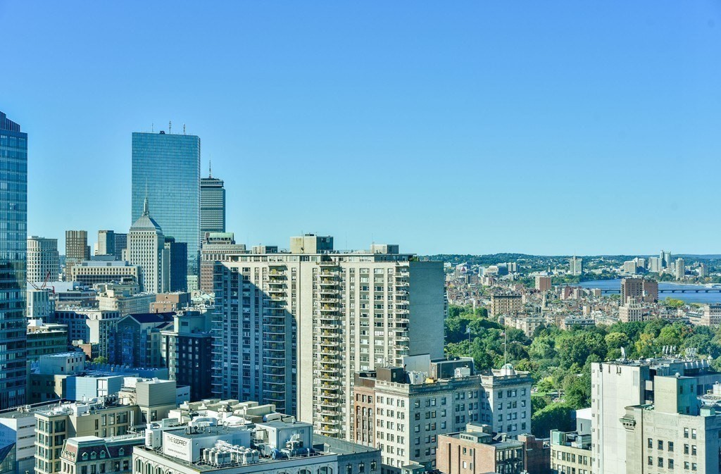 1 Franklin Street # 2610