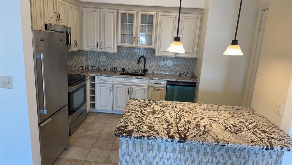 286 Beacon # 10
