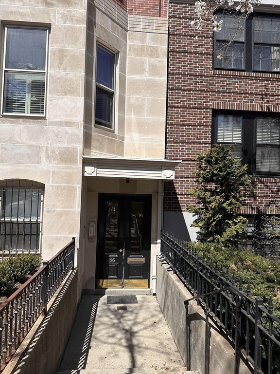 286 Beacon # 10