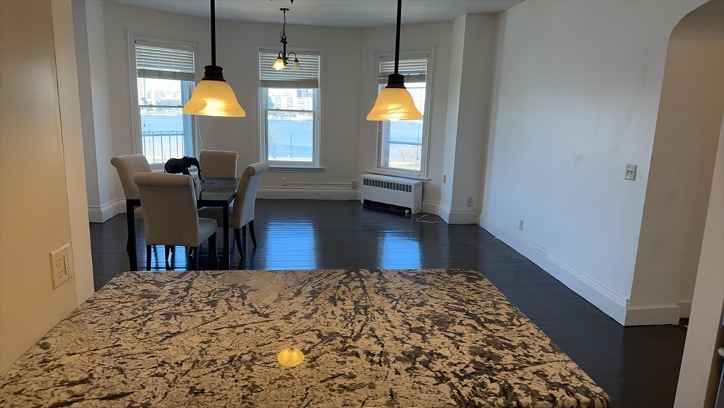 286 Beacon # 10