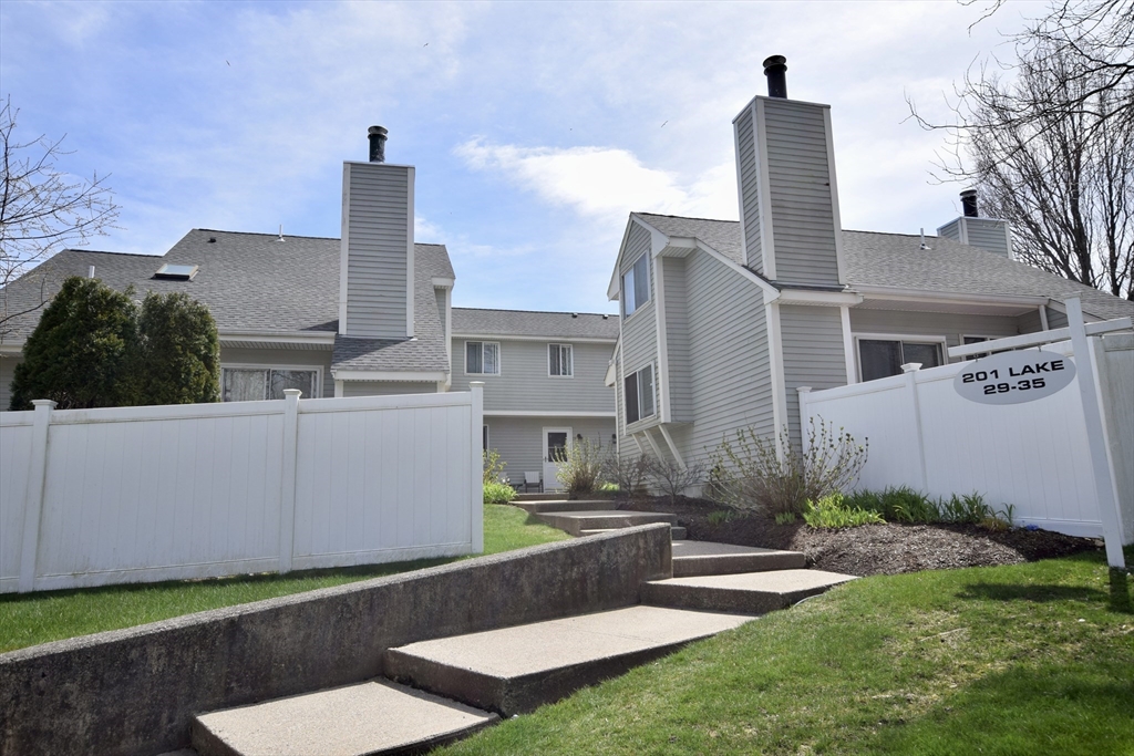 201 Lake St. # 32