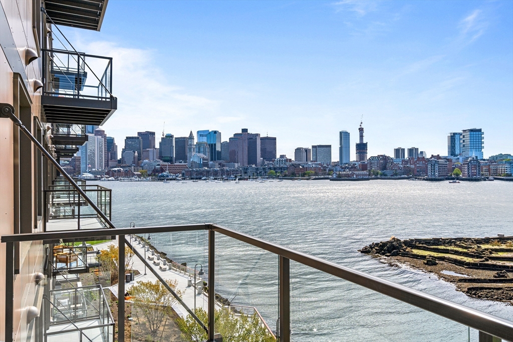 45 Lewis St # 416