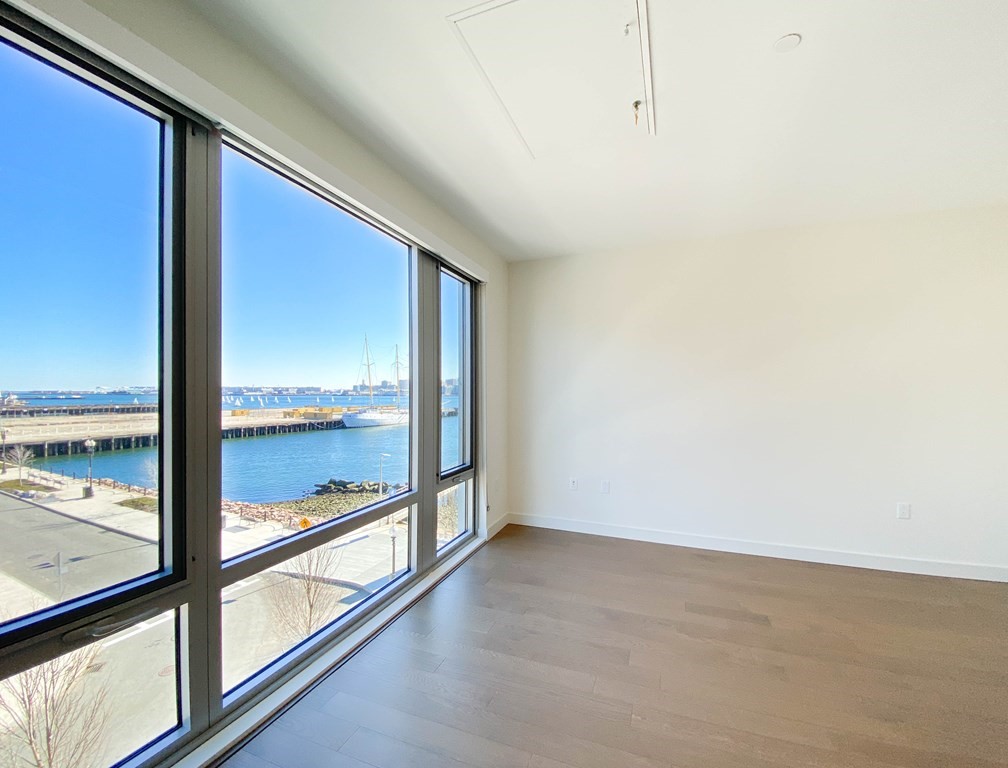 45 Lewis St # 508
