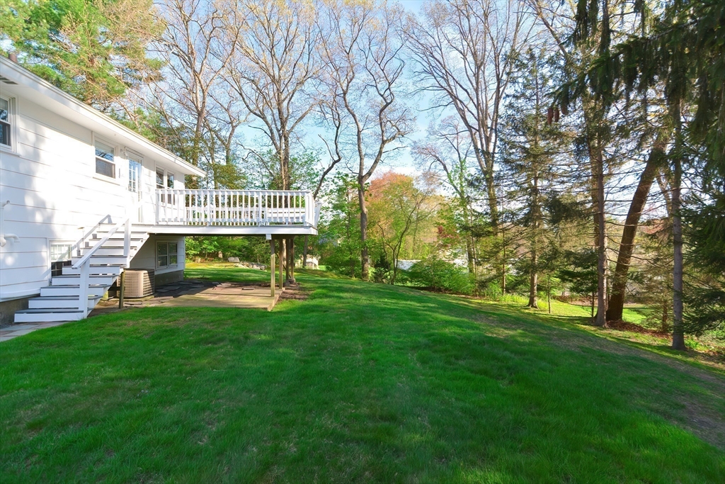 8 Catherine Dr