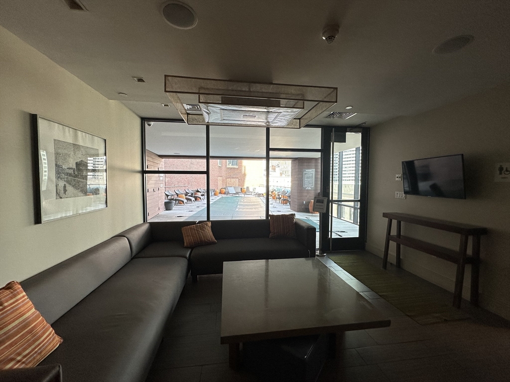 45 Province St # 1604