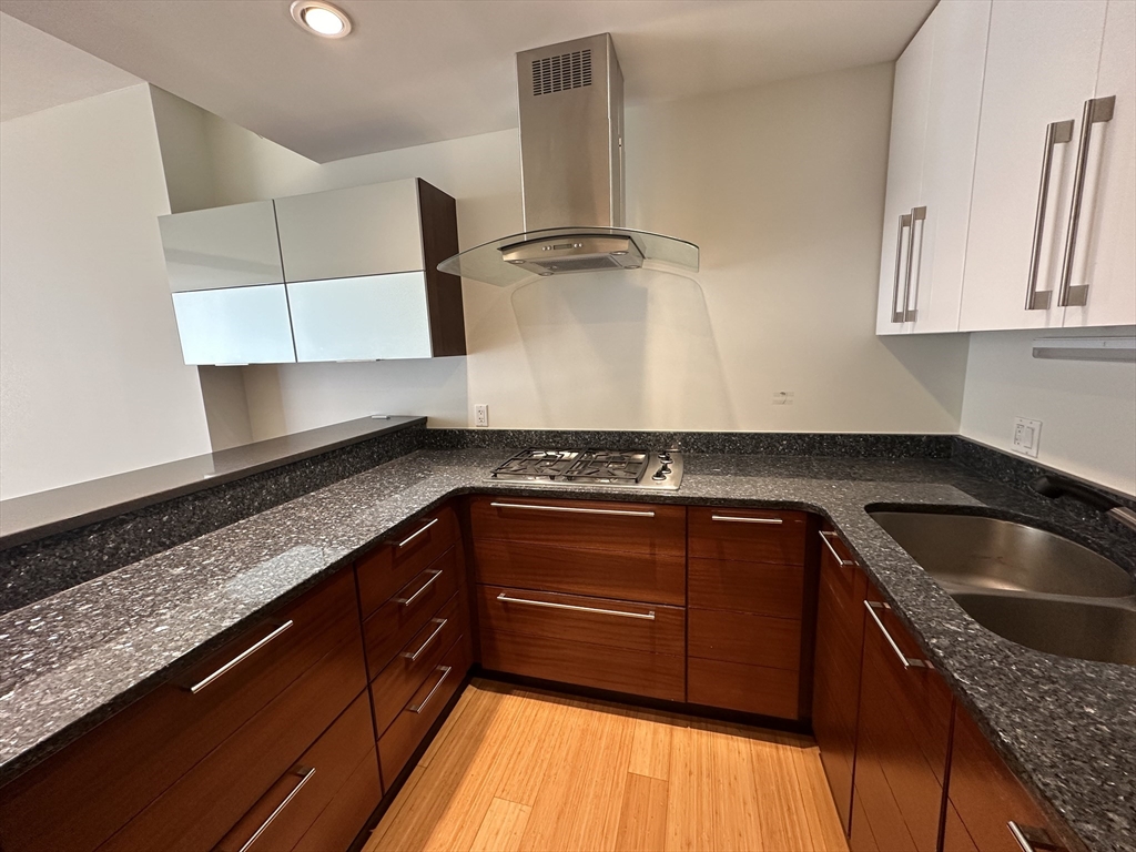45 Province St # 1604