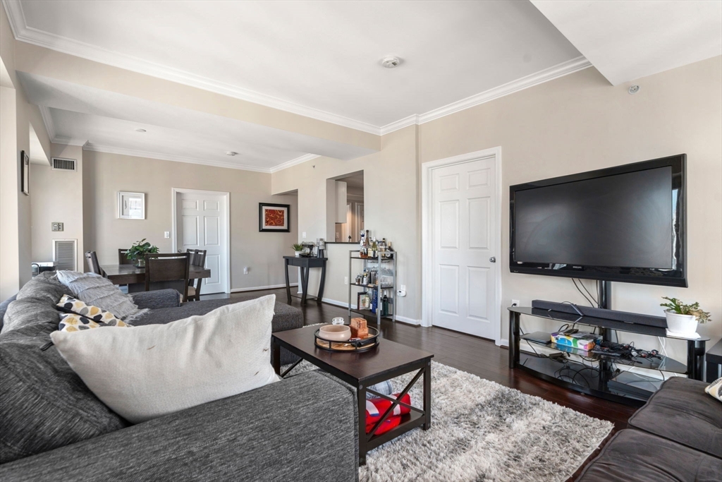 1 Nassau Street # 1301