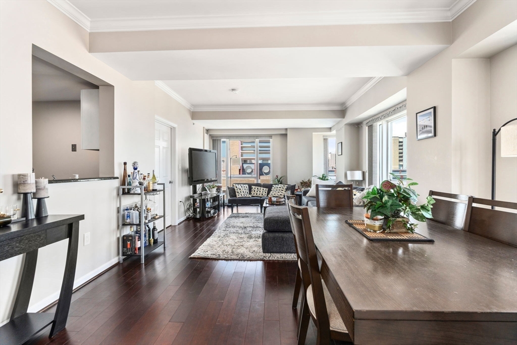 1 Nassau Street # 1301