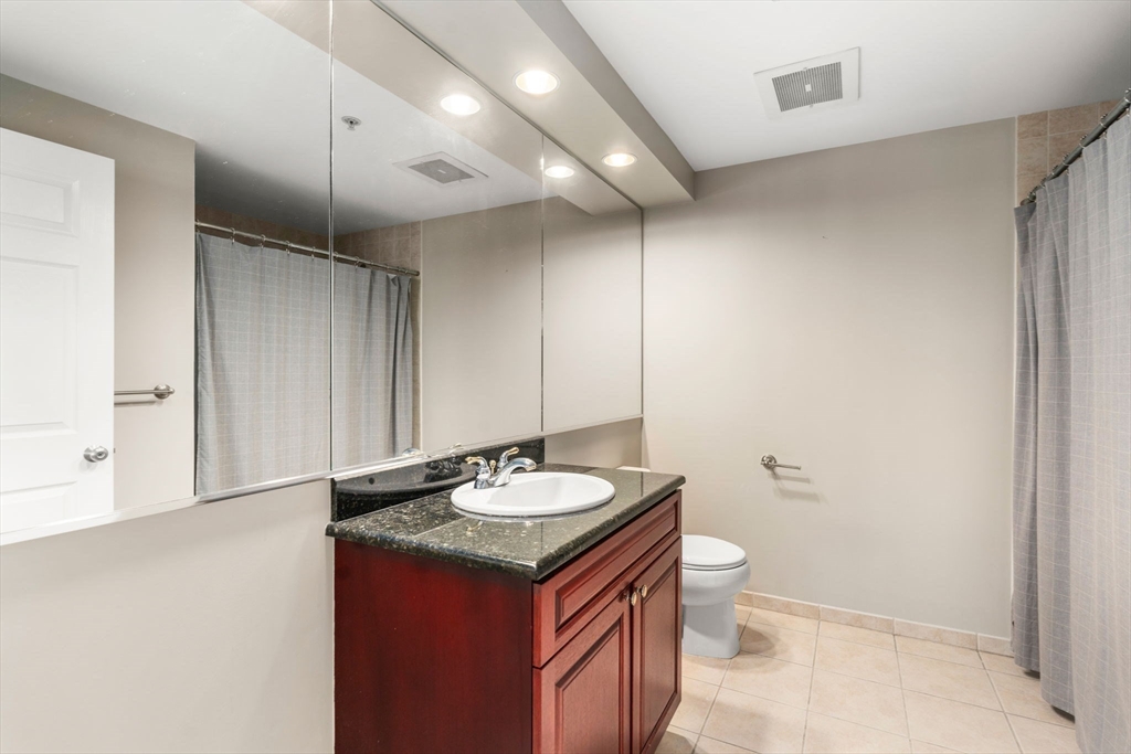 1 Nassau Street # 1301