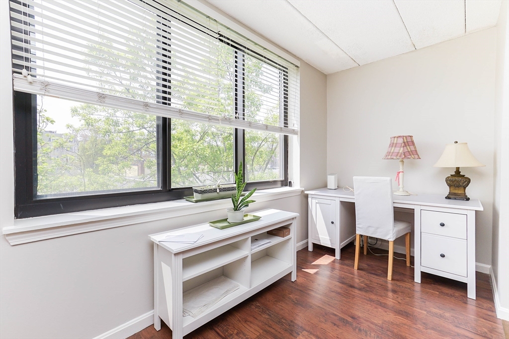 85 Brainerd Rd # 512