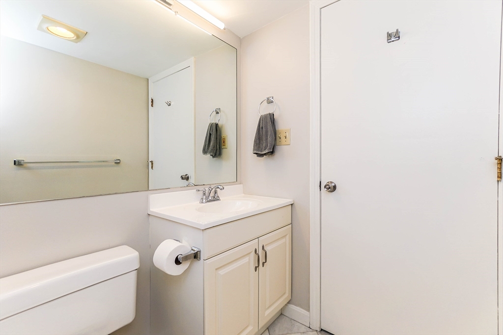 85 Brainerd Rd # 512