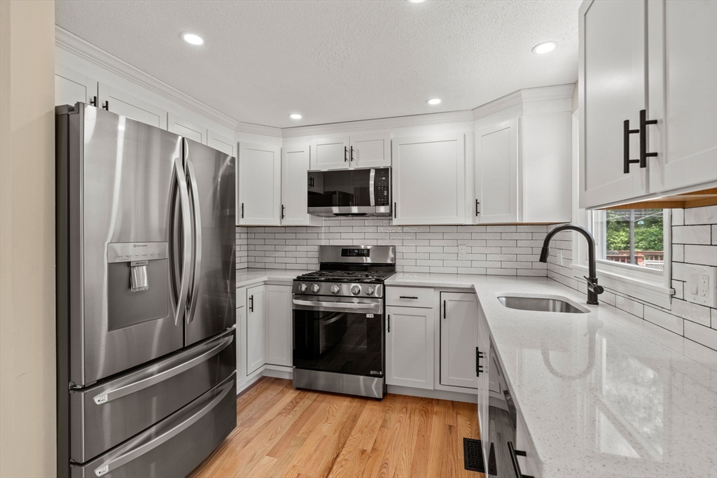 116 Merrimack Meadows Ln # 116