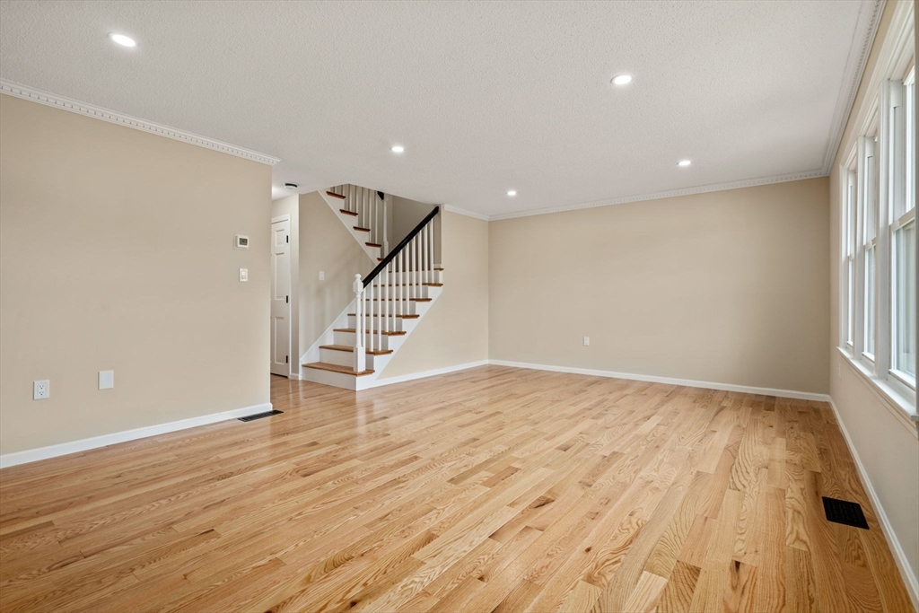 116 Merrimack Meadows Ln # 116