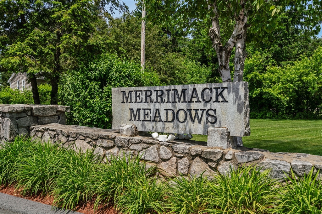 116 Merrimack Meadows Ln # 116