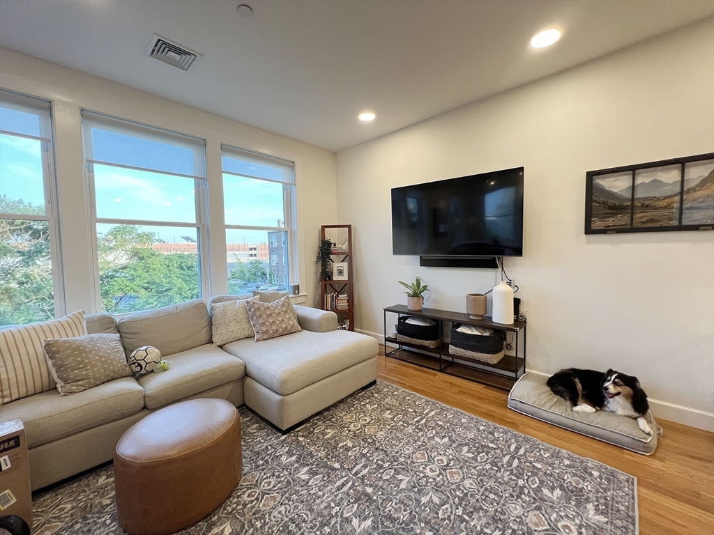 46 Geneva Street # 3