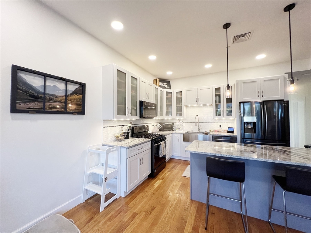 46 Geneva Street # 3