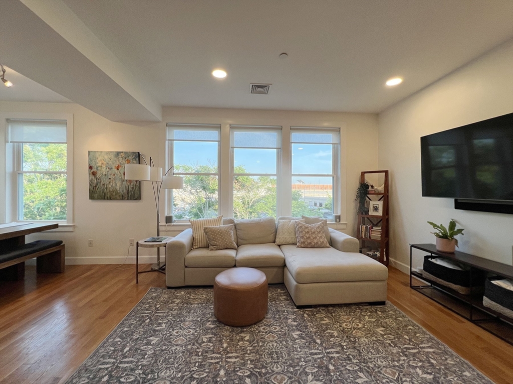 46 Geneva Street # 3