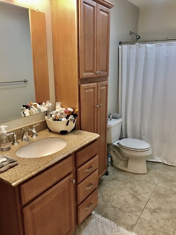 164 Ash Street # 1