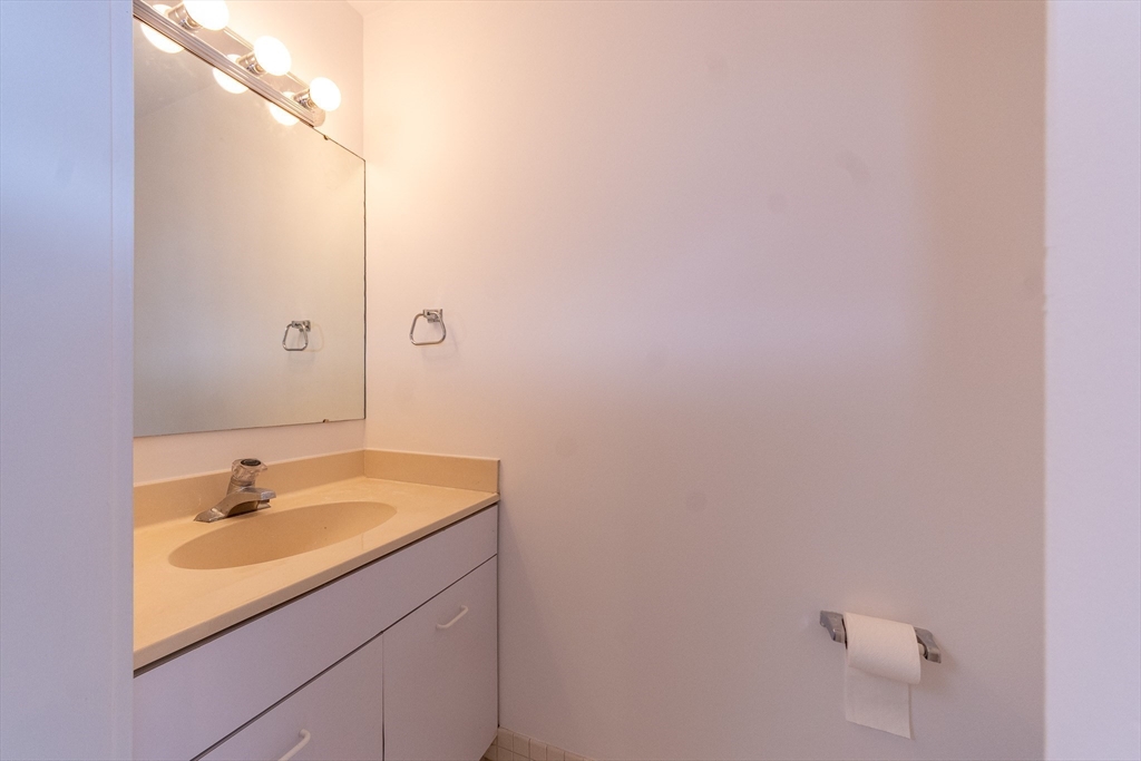 13 Shipway Place # 13