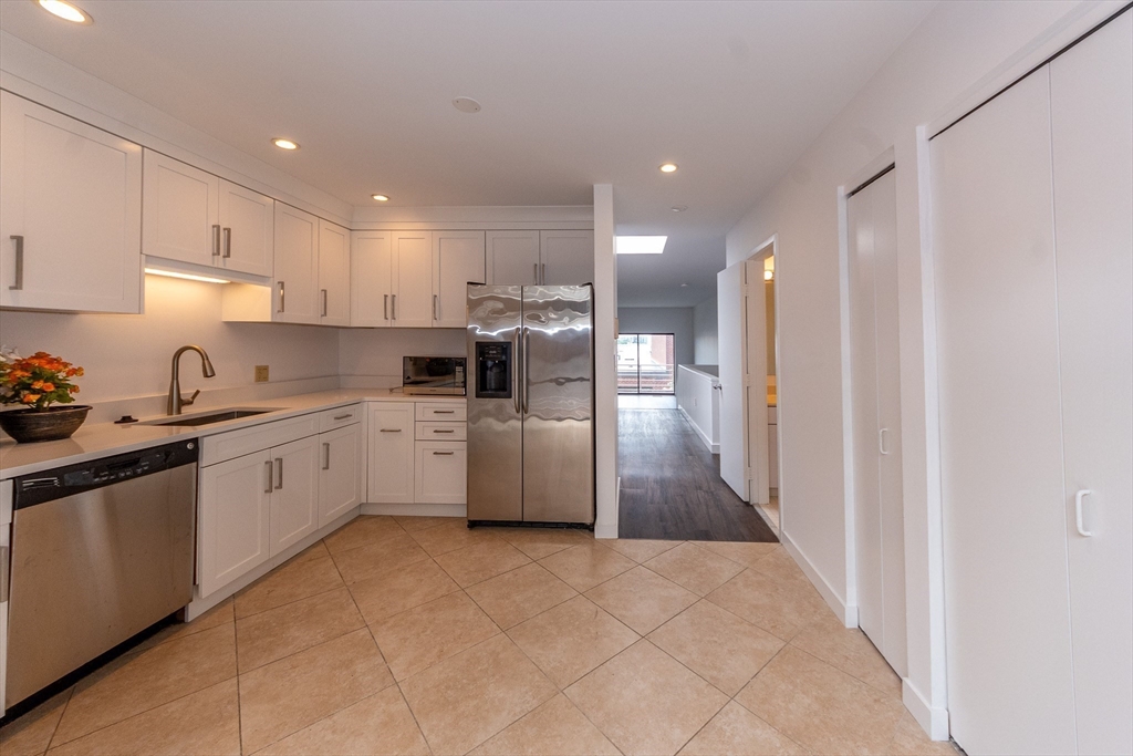 13 Shipway Place # 13