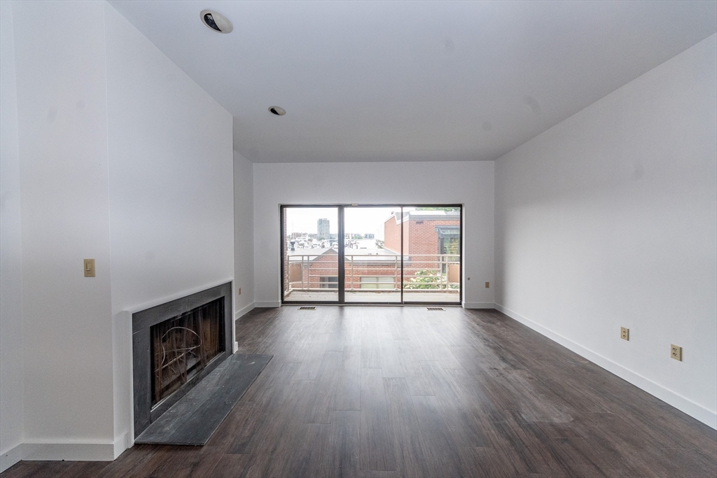13 Shipway Place # 13
