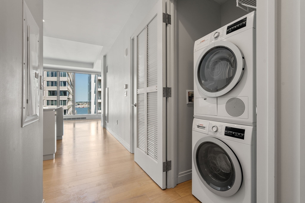 133 Seaport Blvd # 1816
