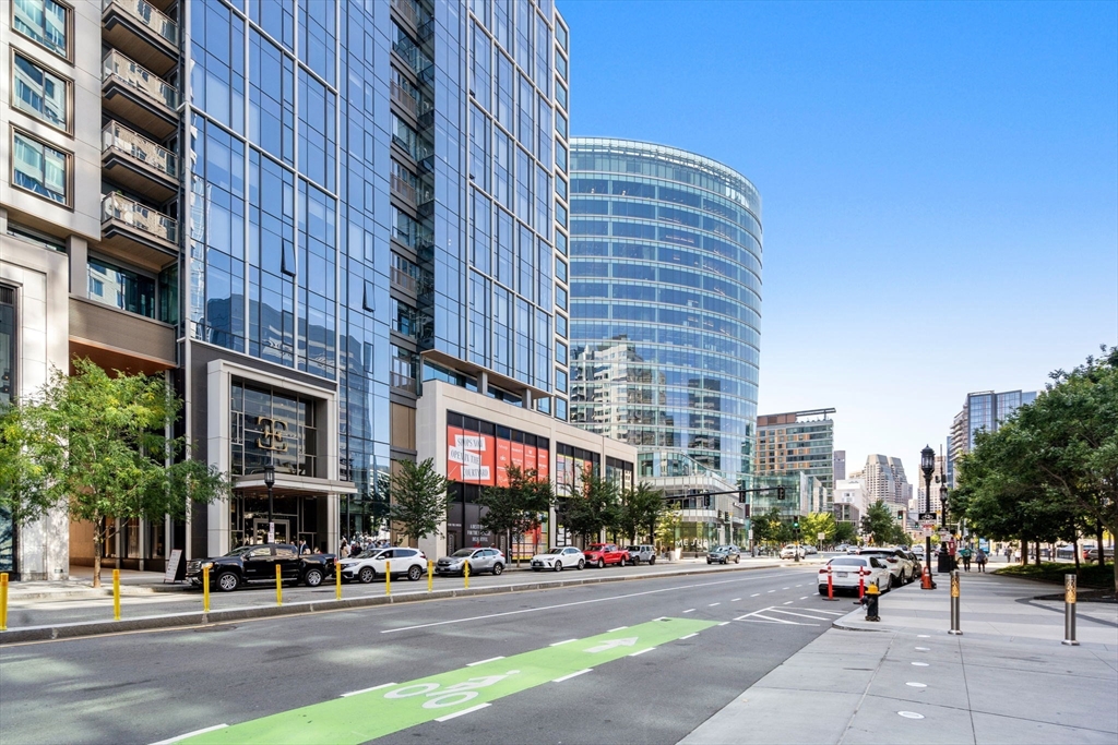 133 Seaport Blvd # 1816