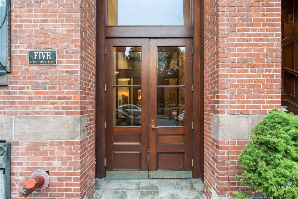 5 Appleton St. # 1C