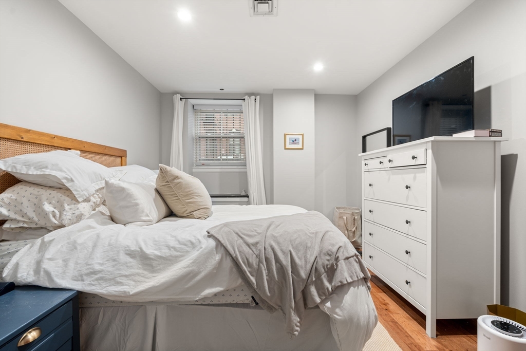 5 Appleton St. # 1C