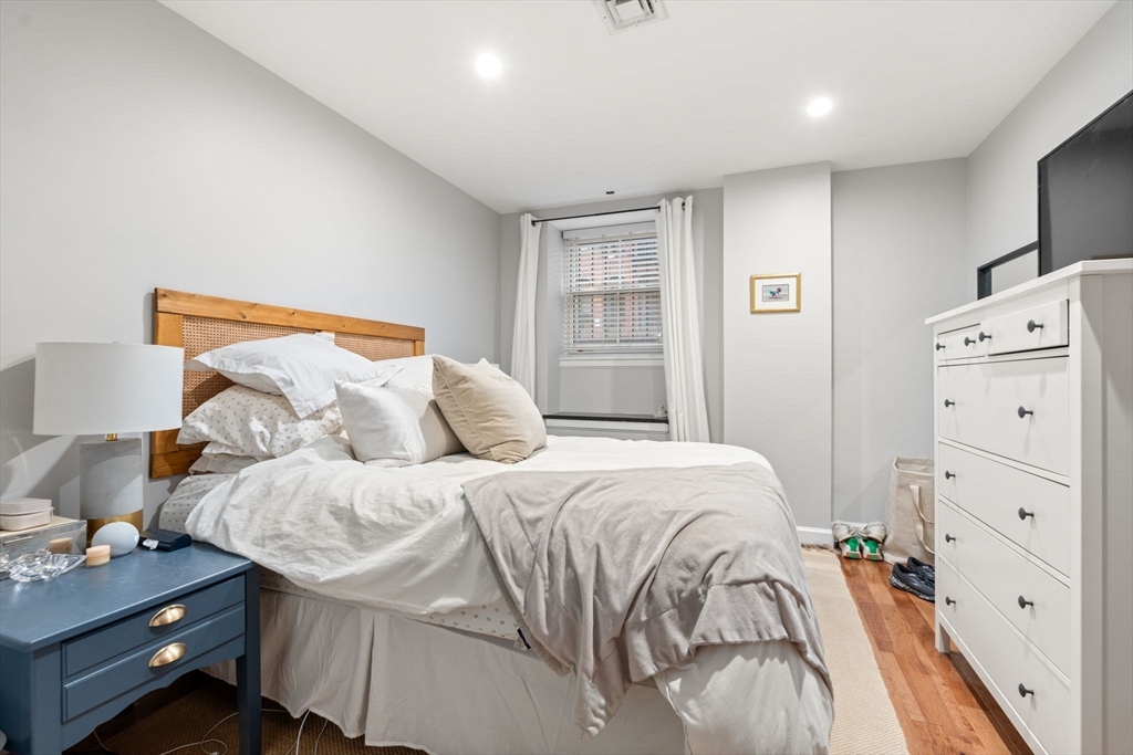 5 Appleton St. # 1C