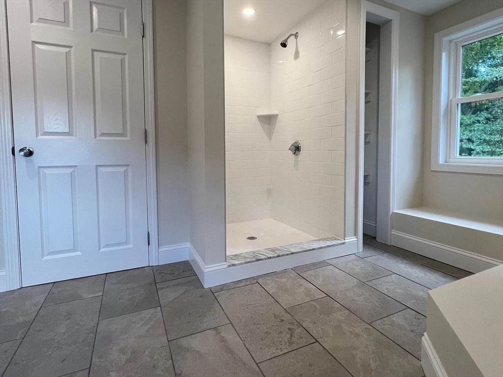 165 Elwell St
