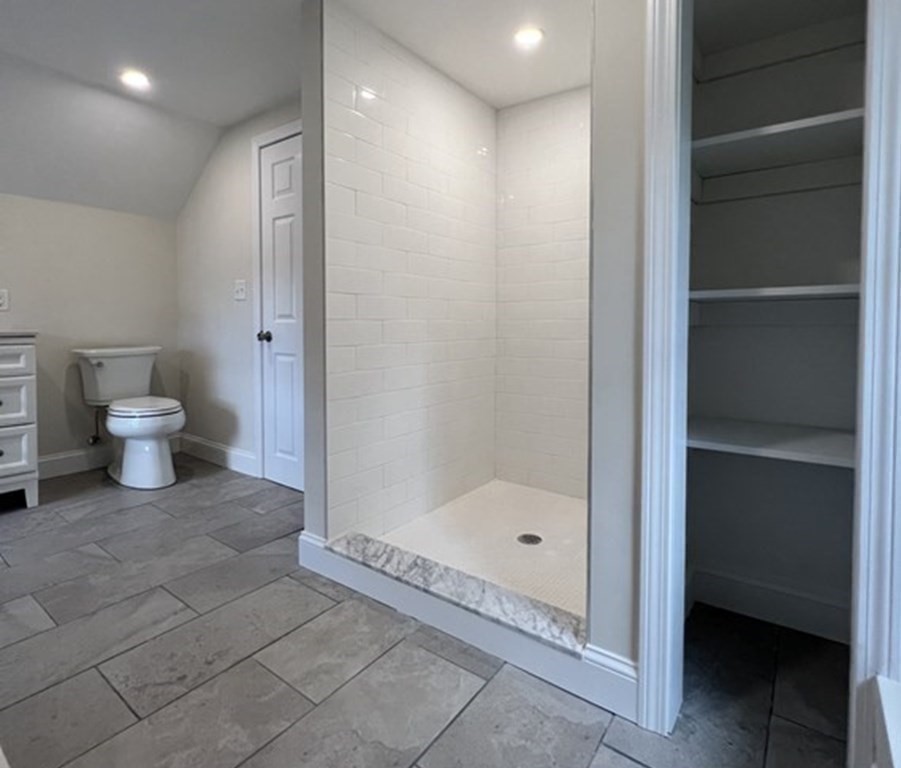 165 Elwell St