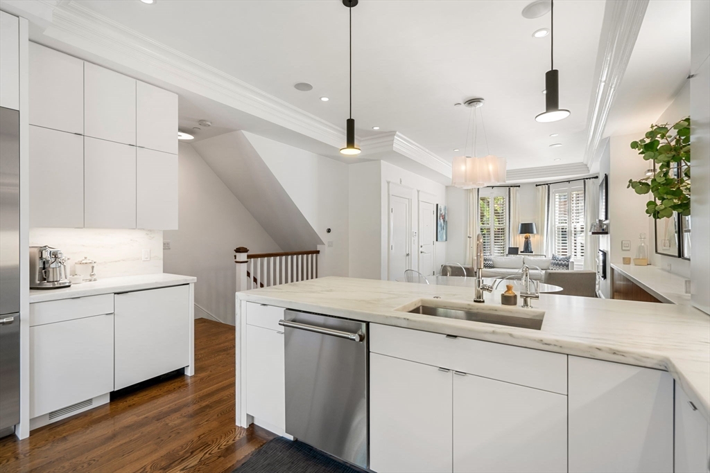 121 West Newton St. # 1