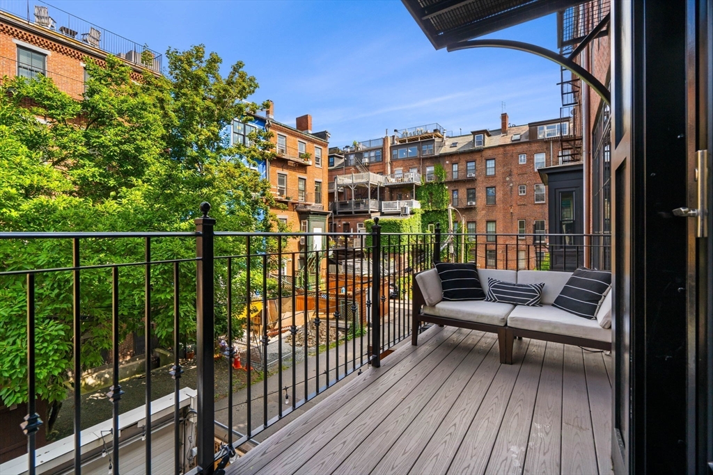 121 West Newton St. # 1