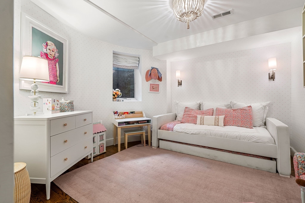 121 West Newton St. # 1