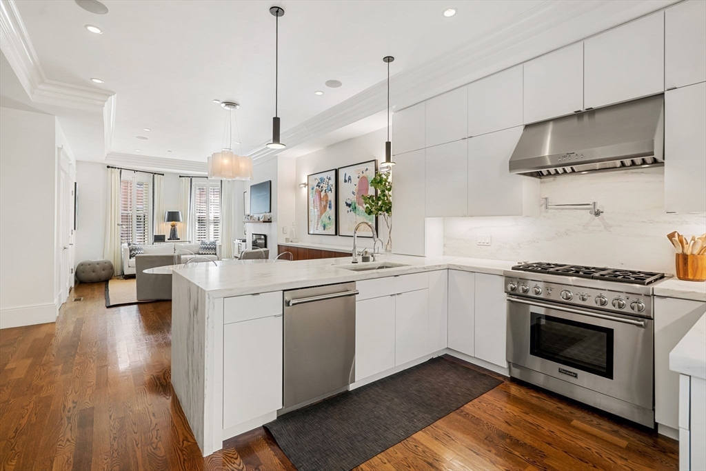 121 West Newton St. # 1