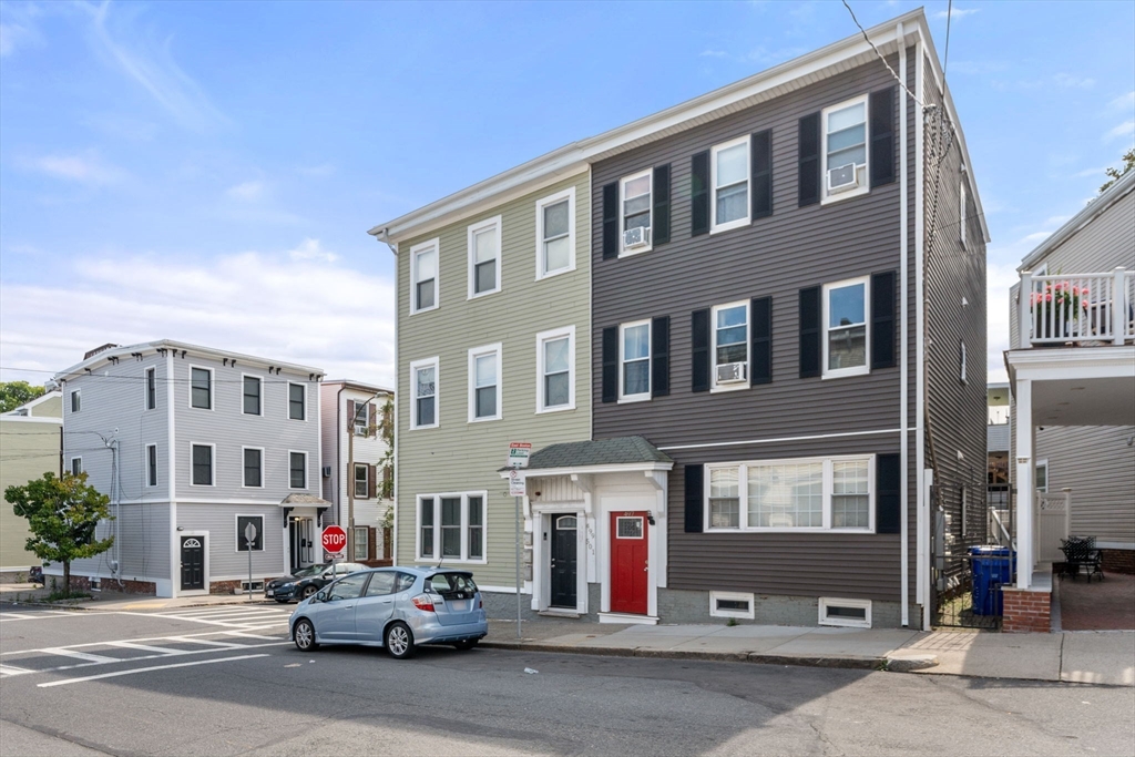 499 Sumner St. # 1 Unit: 1-1