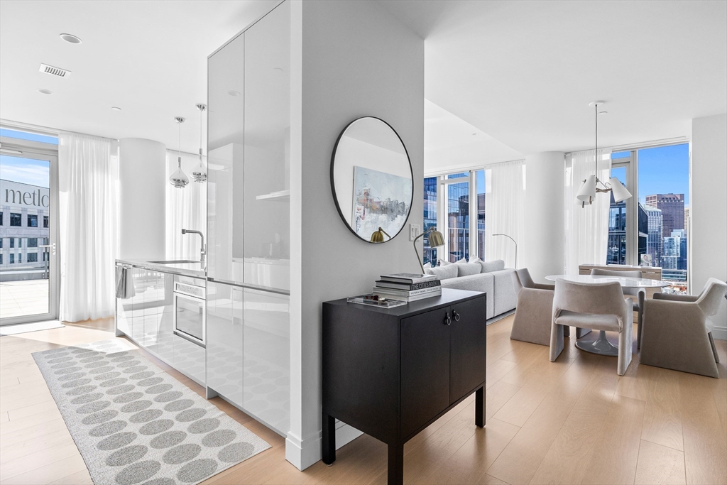 135 Seaport Boulevard Unit: PH1C