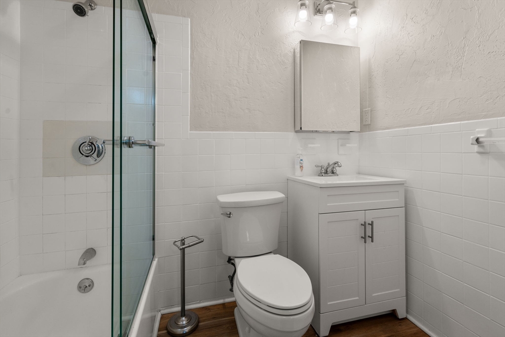 291 Meridian St. # 1