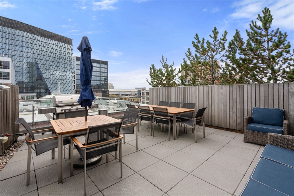 346 Congress Street # 516