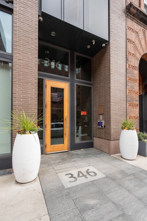 346 Congress Street # 516