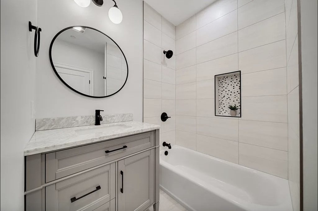 66 Wordsworth St. PH