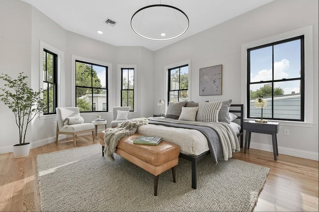 66 Wordsworth St. PH