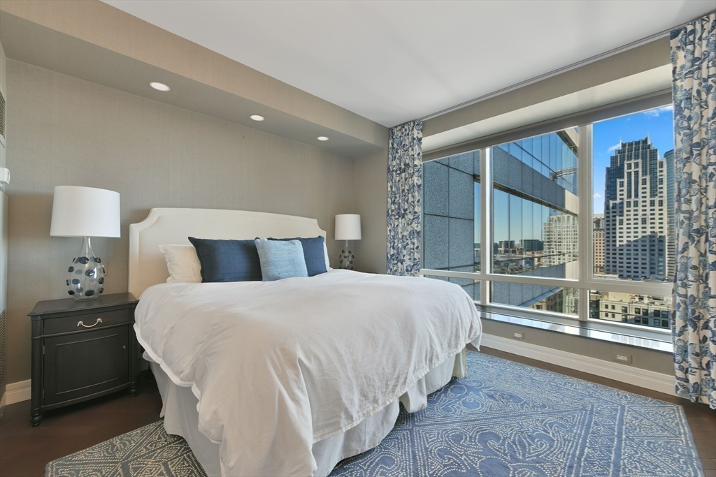 2 Avery St # 21A