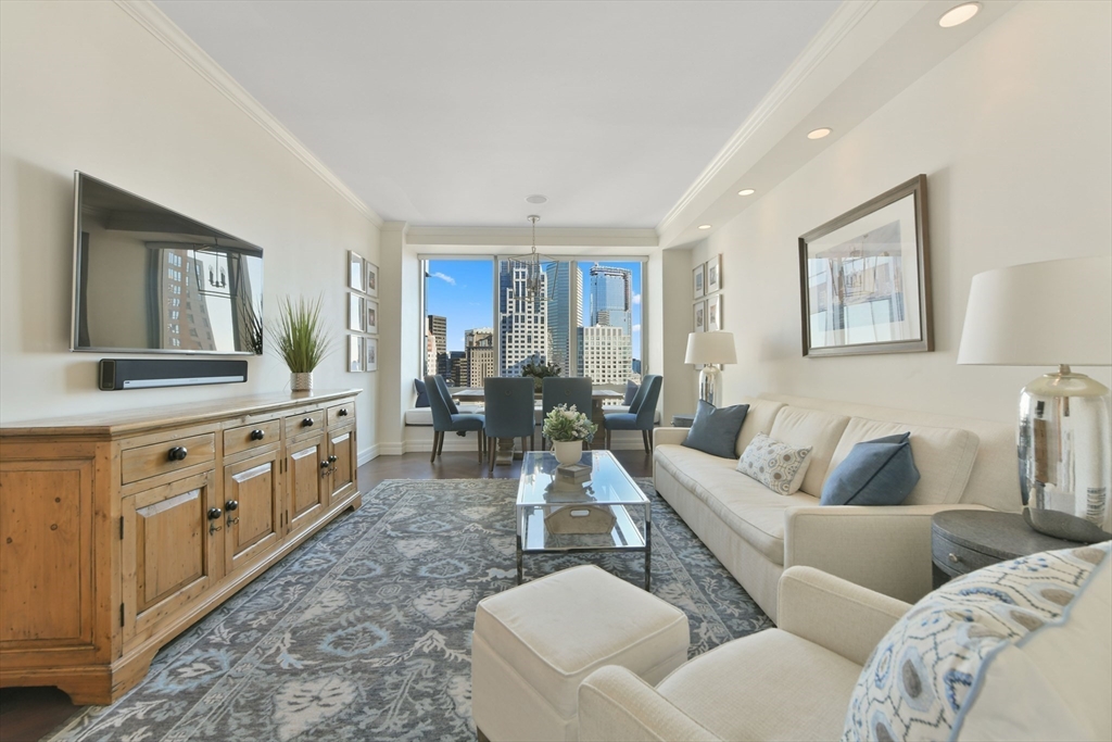 2 Avery St # 21A