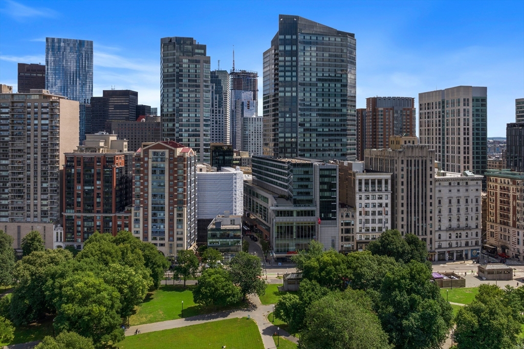 2 Avery St # 21A