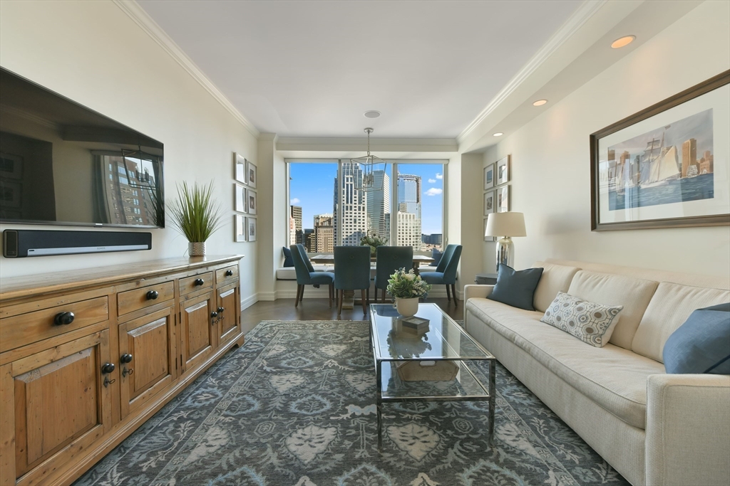 2 Avery St # 21A