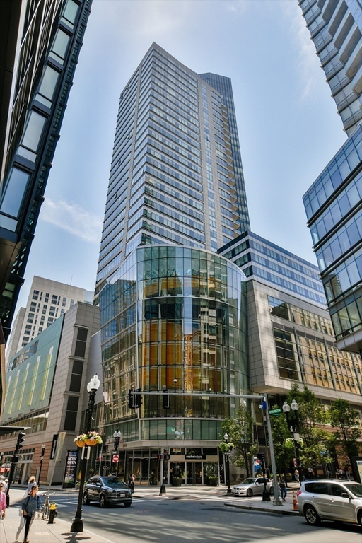 2 Avery St # 21A